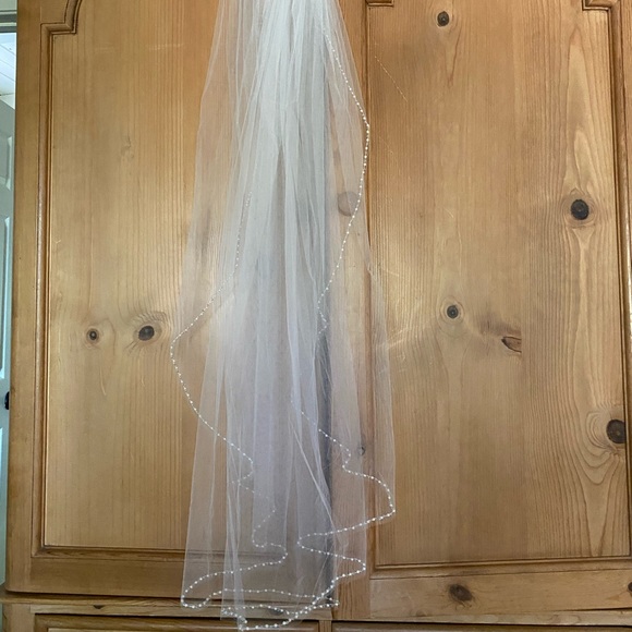 Wedding veil - Picture 2 of 5